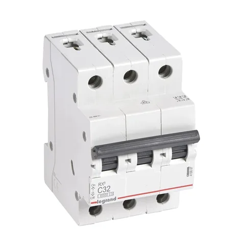 Legrand RX3 3P C32 6KA — 4 198 87