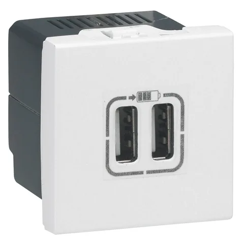 وحدة شحن USB ليجراند — 5 720 78