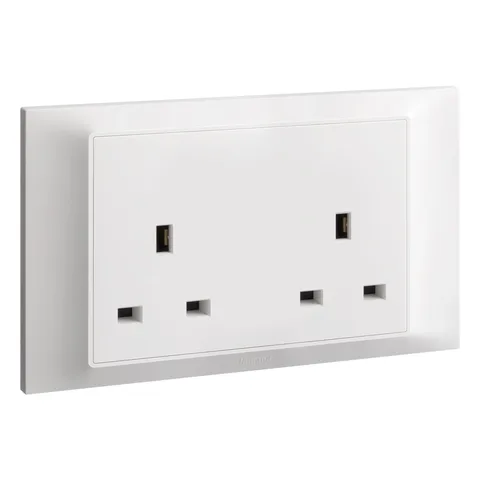 Legrand Belanko S — 2G Bs 13A Unswitched Socket, White — 6 176 45